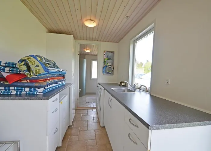 Feriehus Two-bedroom With A Fireplace In